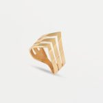 انگشتر ارغوان